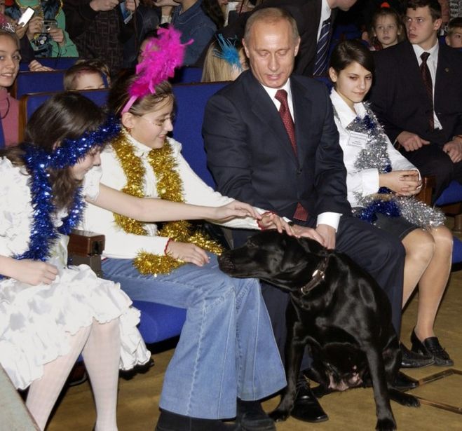 Как зовут собаку Путина? Какой породы собака у Путина?