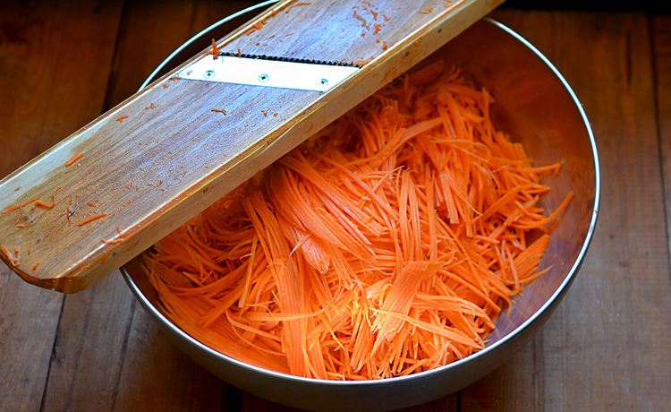 Сухая морковь