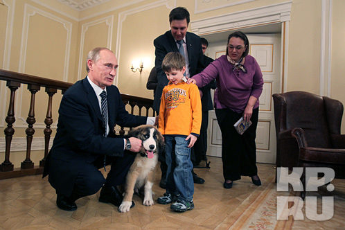 Владимир Путин решил лично познакомиться с автором имени своего щенка